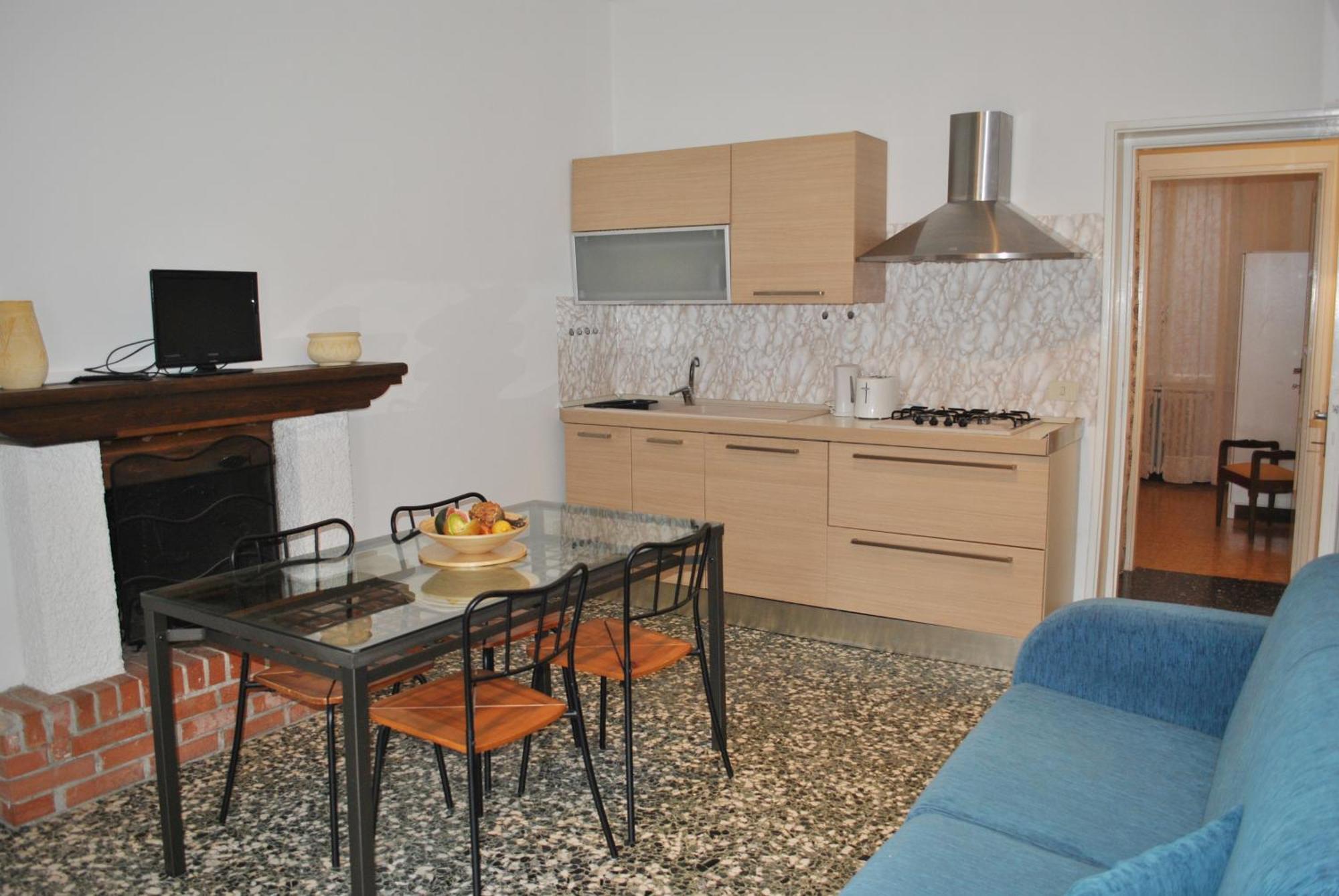 Colonno The Romantic Village House - Apartments With Lake View מראה חיצוני תמונה